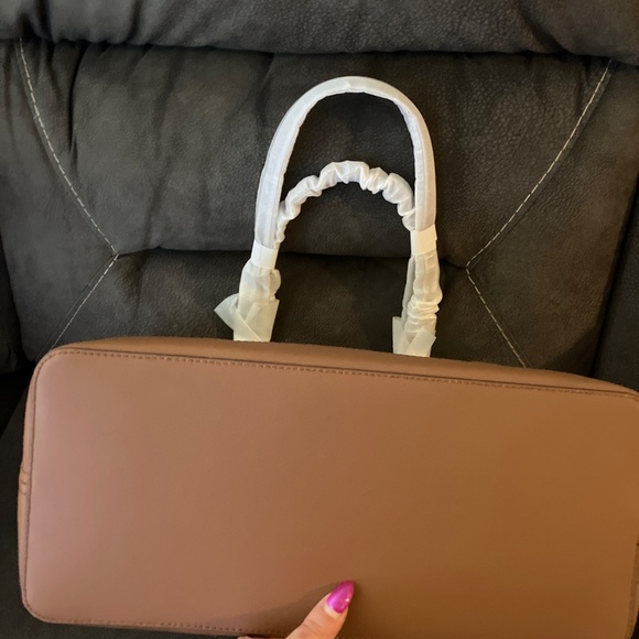 MK “Jet Collection” Lg Tote Bag - Picture 7 of 8